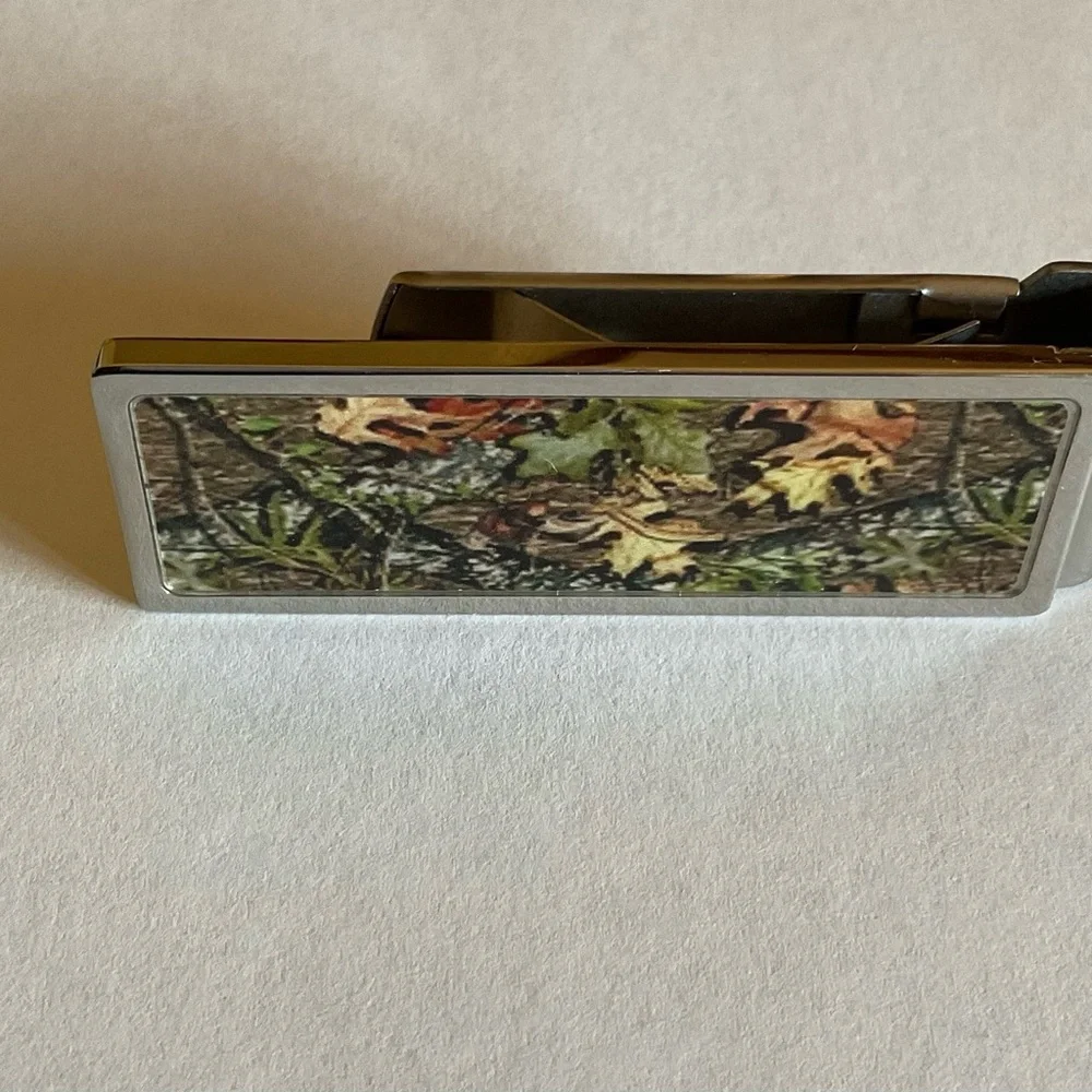 Money Clip in Mossy Oak camo with stainless steel Silver Trim. #mossyoak